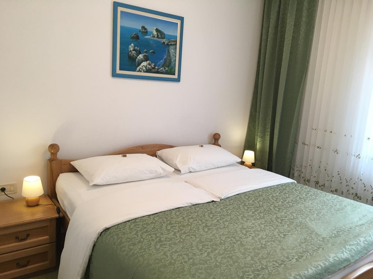 Apartments Ursic Split Extérieur photo
