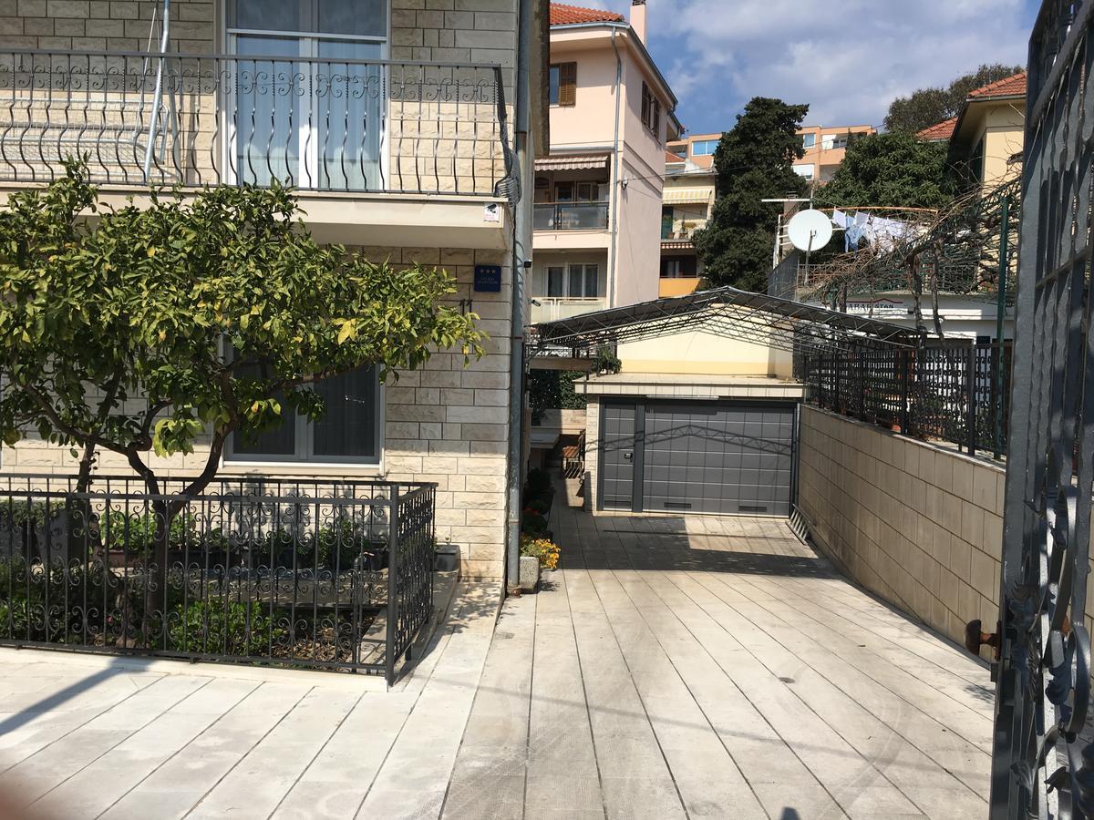 Apartments Ursic Split Extérieur photo