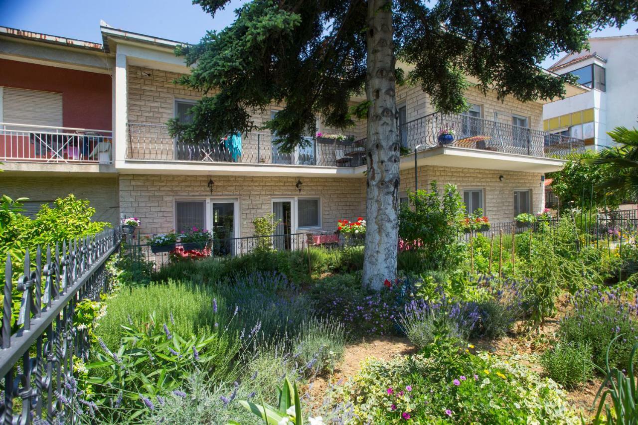Apartments Ursic Split Extérieur photo