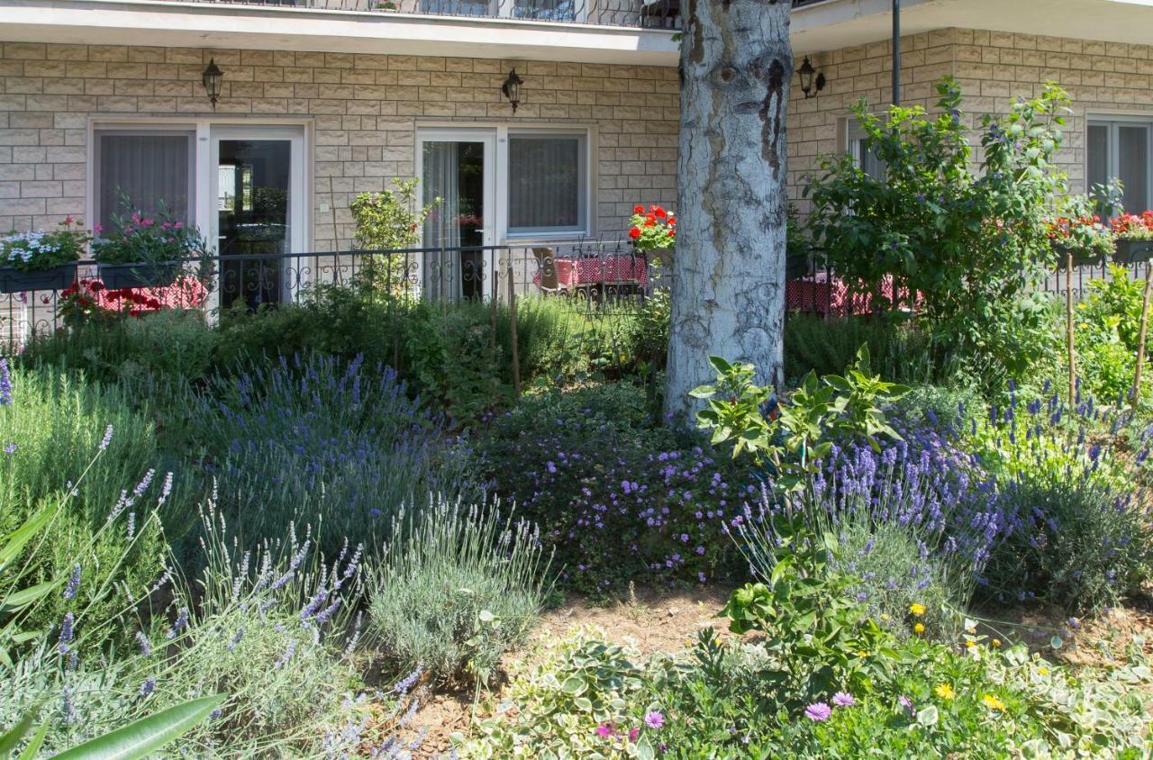 Apartments Ursic Split Extérieur photo